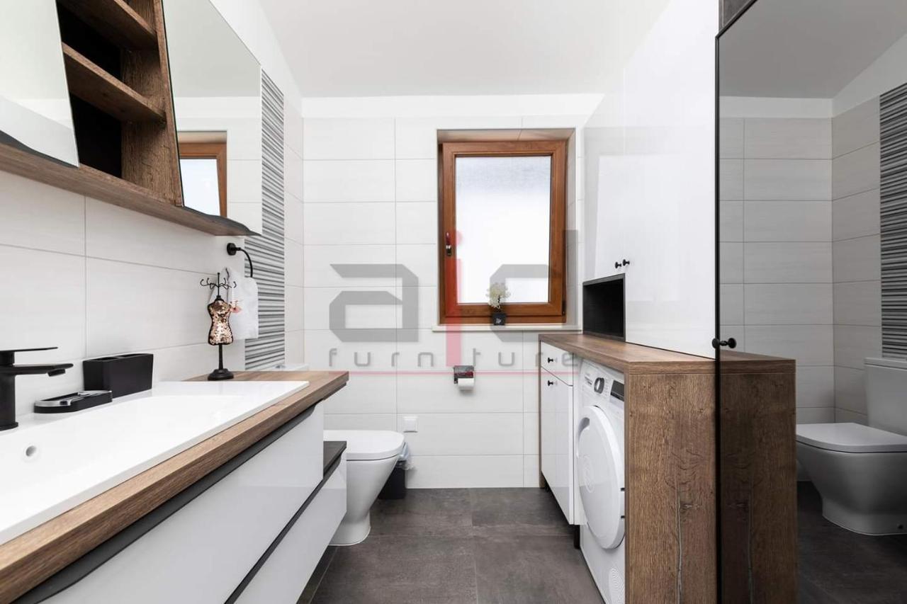Pula Porta Aurea & Wellness Oasis Apartment Exterior photo
