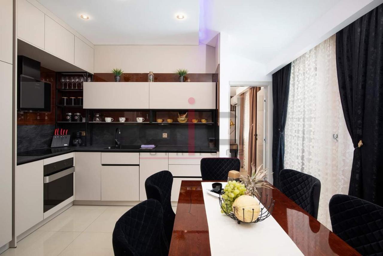Pula Porta Aurea & Wellness Oasis Apartment Exterior photo